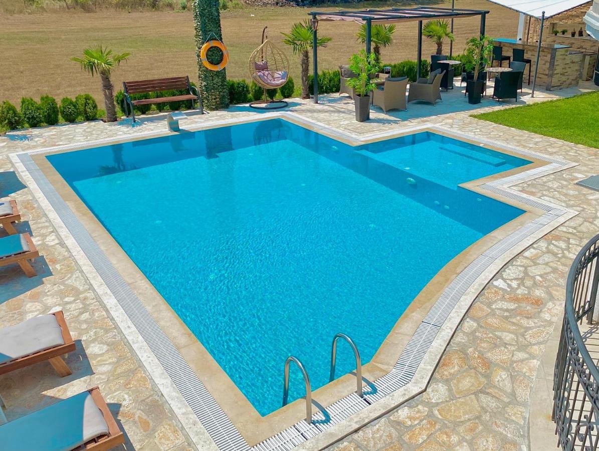 Apartments Lj Ούλτσιν Εξωτερικό φωτογραφία
