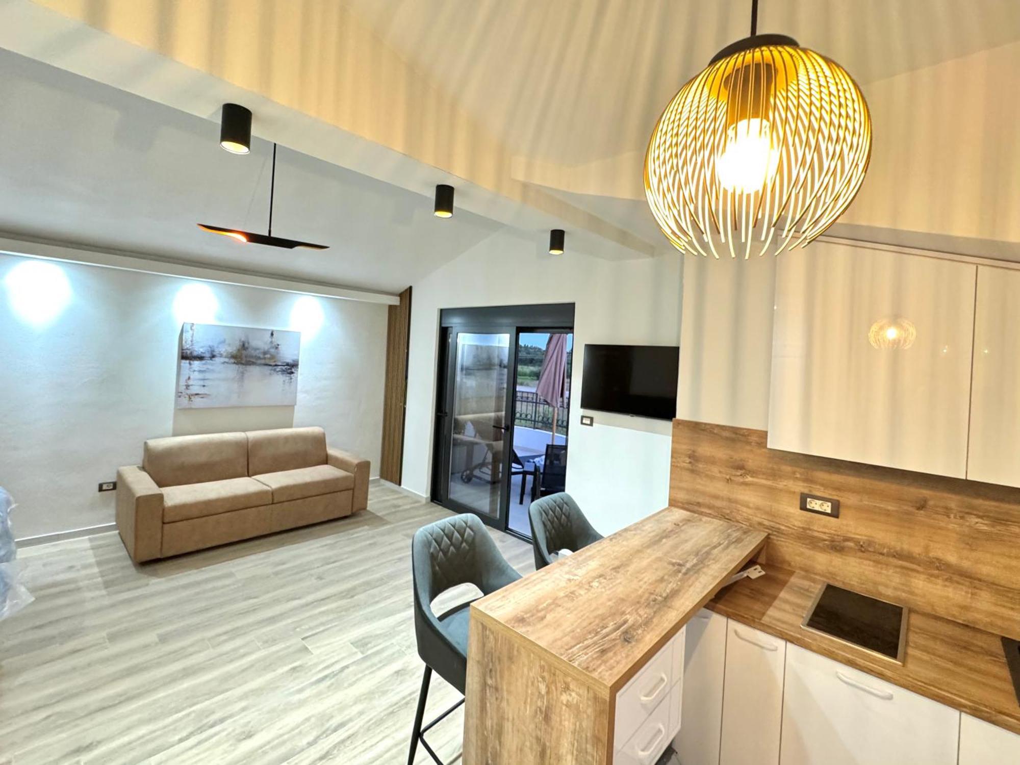 Apartments Lj Ούλτσιν Εξωτερικό φωτογραφία