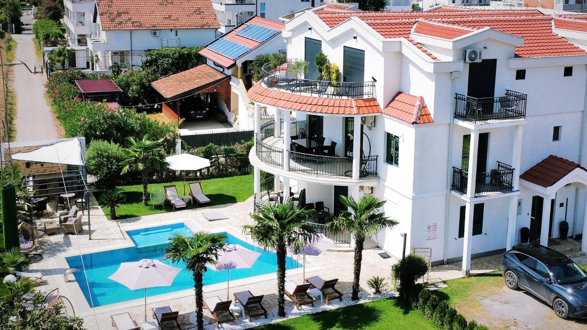 Apartments Lj Ούλτσιν Εξωτερικό φωτογραφία