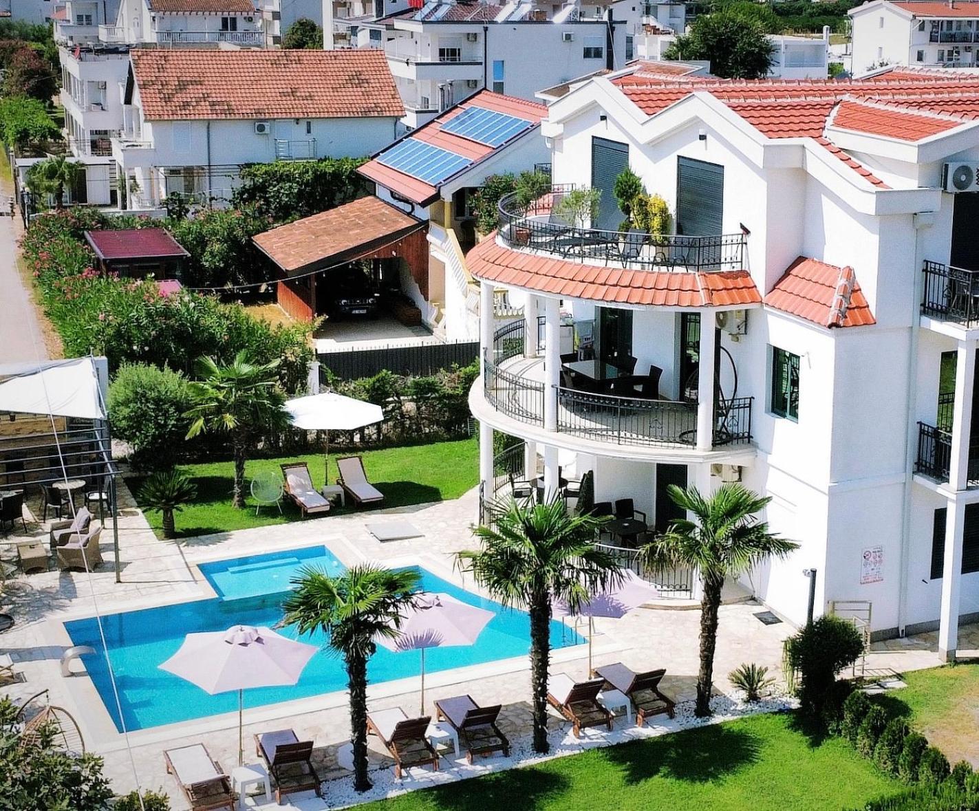 Apartments Lj Ούλτσιν Εξωτερικό φωτογραφία
