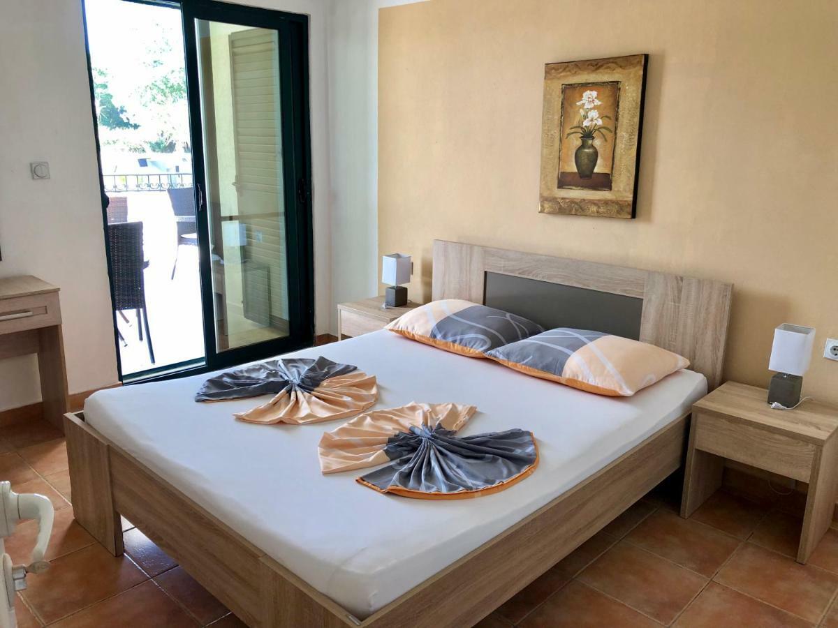 Apartments Lj Ούλτσιν Εξωτερικό φωτογραφία