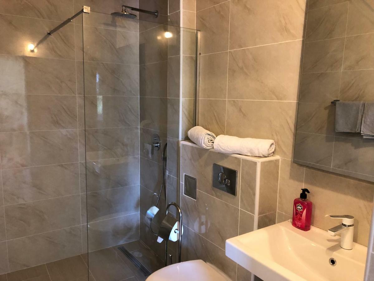 Apartments Lj Ούλτσιν Εξωτερικό φωτογραφία